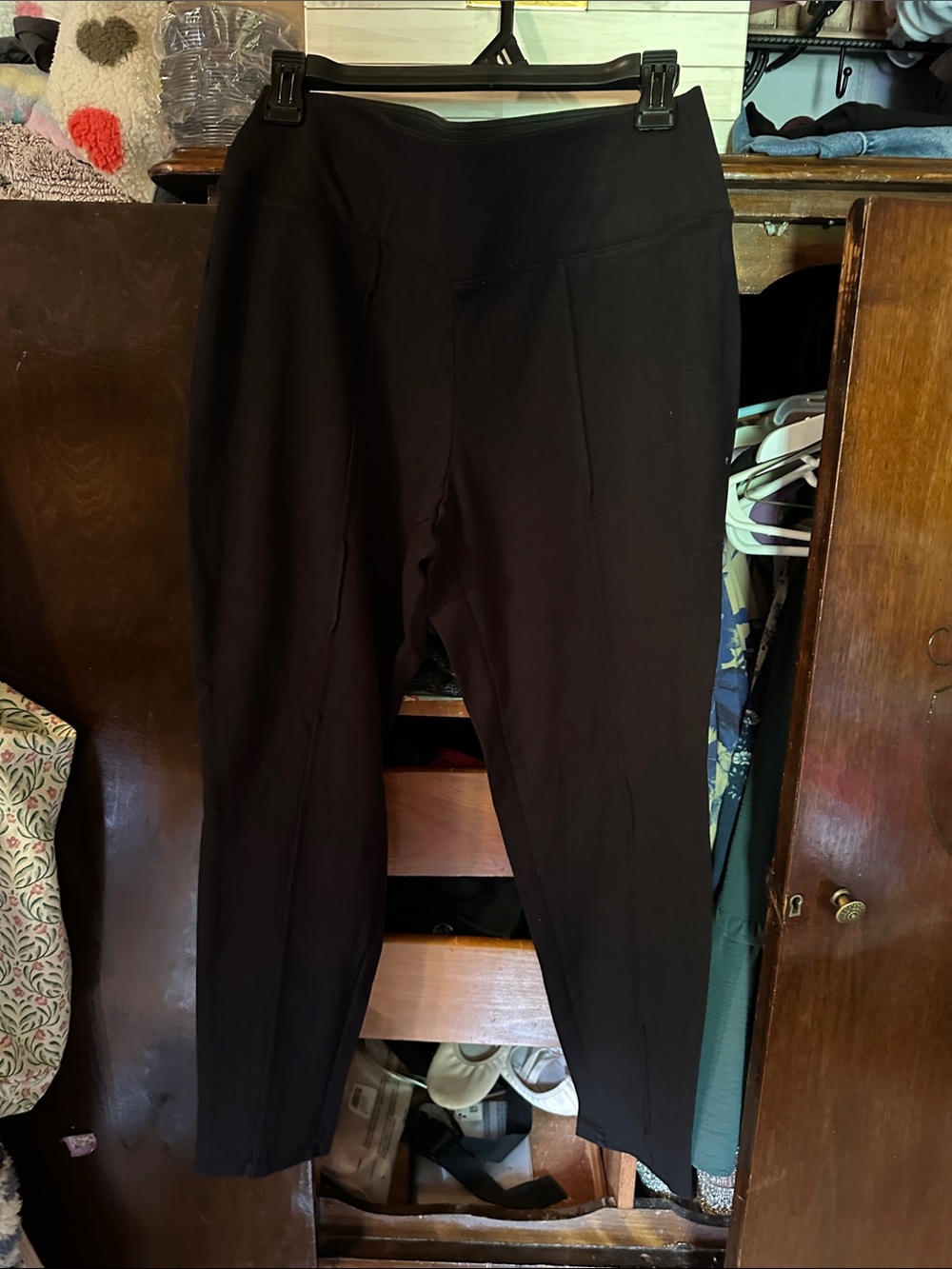 Nine West Black Ribbed-Waist Leggings